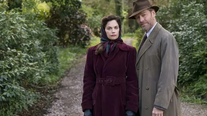 mrs wilson avis série ruth wilson
